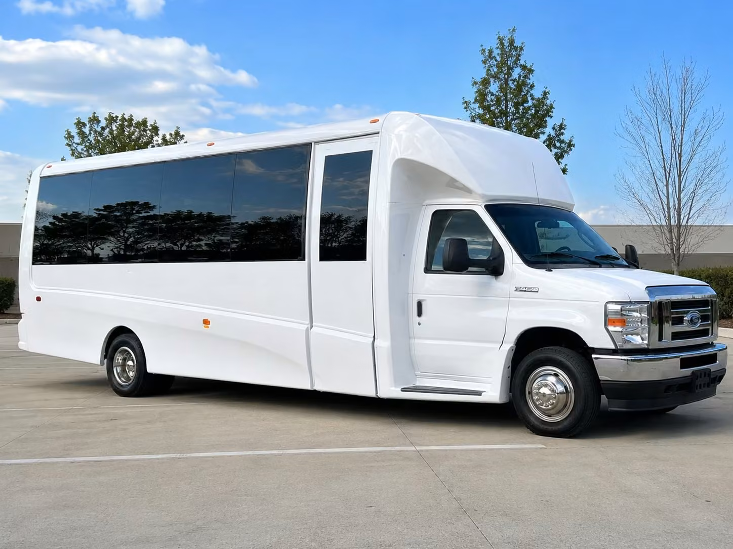 18 passenger minibus